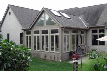 1_suncraft-window-porches-12