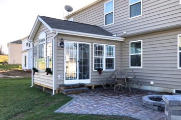 1_suncraft-window-porches-42