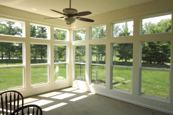 1_suncraft-window-porches-49